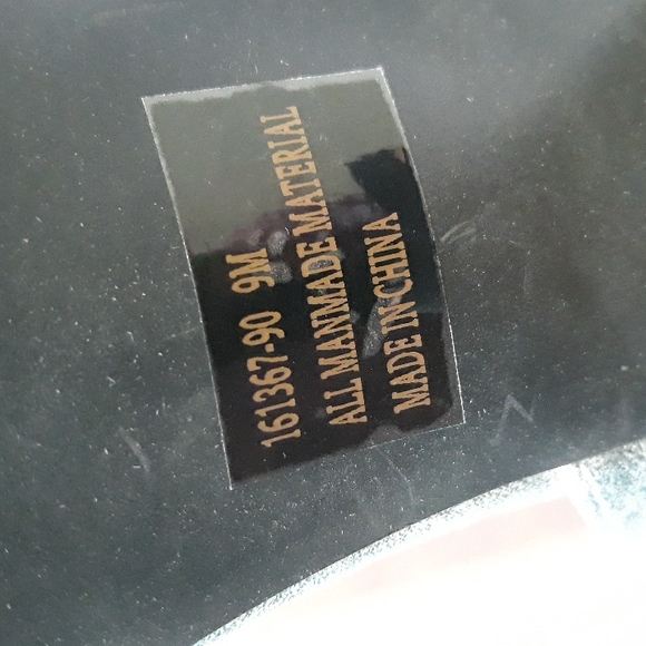 Angel Steps Matalic Sandals Sz 9M NWOT - Picture 7 of 7